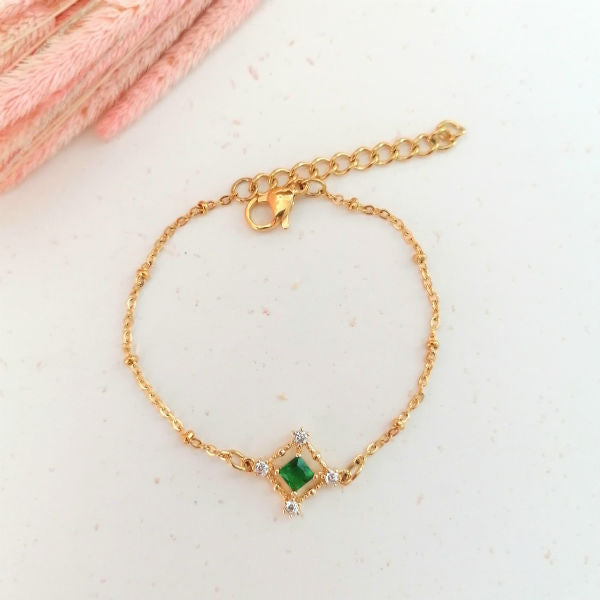 Bracelet acier doré chic