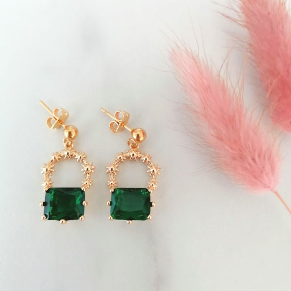 boucles d'oreilles vert foncé